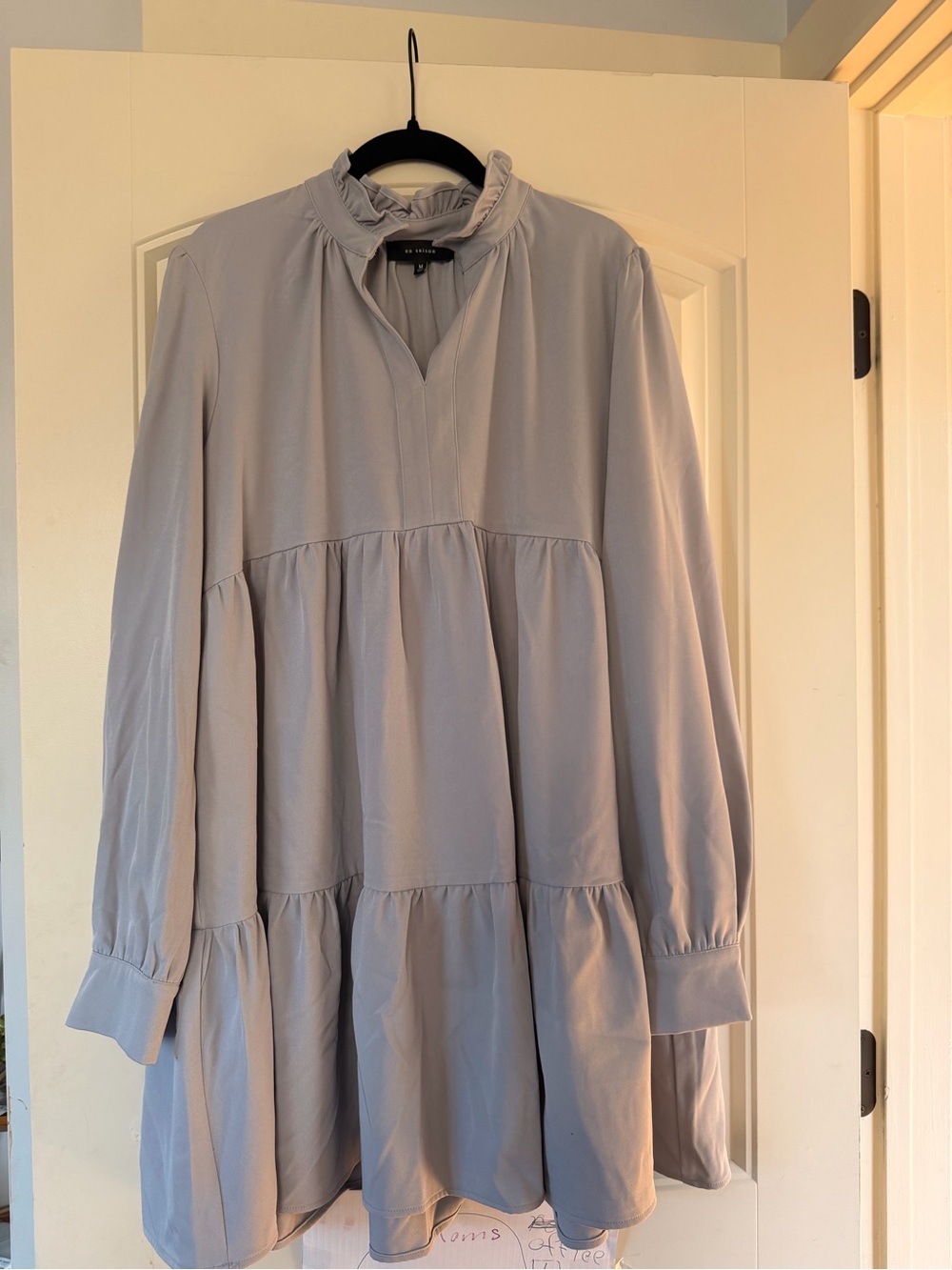 En Saison Gray Ruffle Neck Long Sleeve Tiered Mini Dress M